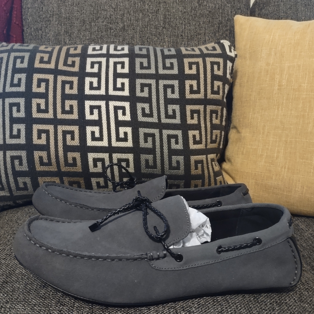 New Shoes - Picture 2 of 6
